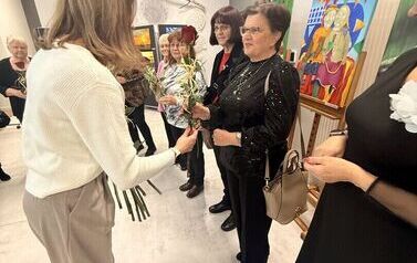 20251204_160355268_iOS